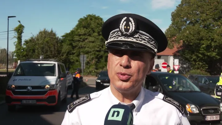 Les policiers français et belges effectuent des contrôles conjoints